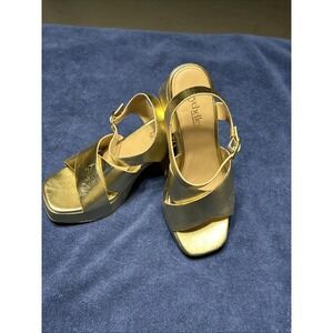 NIB Seychelles Blessings Gold Leather Platform Block Heel Sandals $29